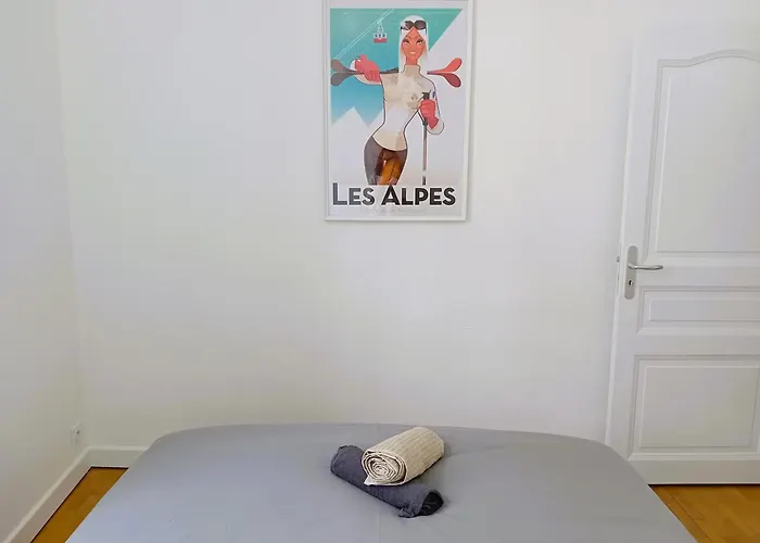 Appartement 102 - Rénové Avec Grand Salon Et 1 - Tram Et Clinique Mutualiste à 1 Min *